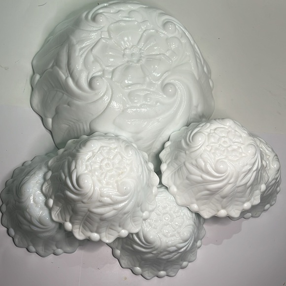 1960s Indiana Glass Wild Rose White Milk Glass Scalloped Edge Footed Bowls - Picture 1 of 13